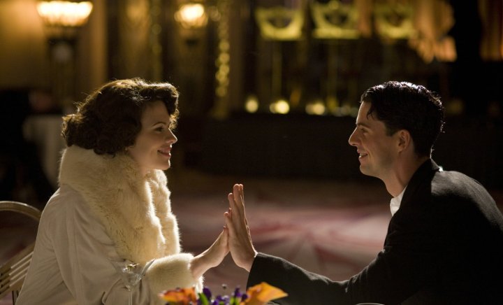 MV5BOTUwNjcyODItMzcyMy00YWM1LTgxYTEtZjhlM2JkZDU4OGZjXkEyXkFqcGdeQXVyNTQxMTIxMTk@._V1_